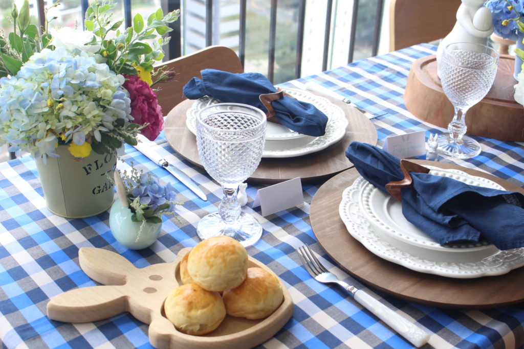 Uma mesa em casa para a Páscoa