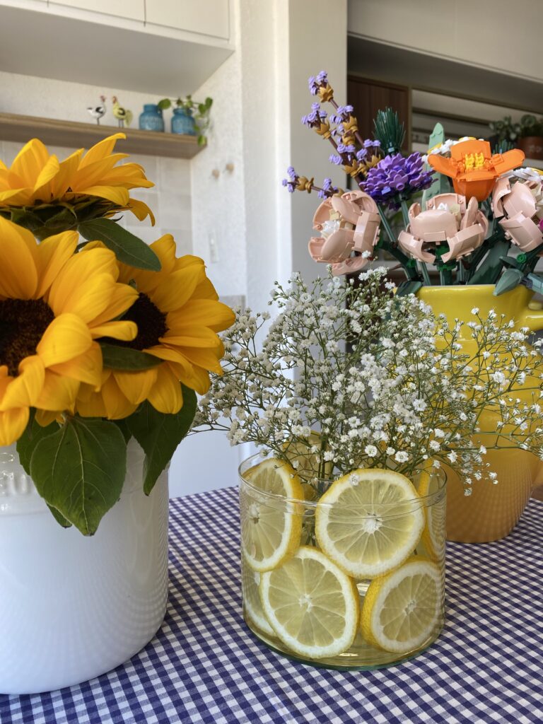 Como fazer um vaso com limão e flores - Casa da Caubi
